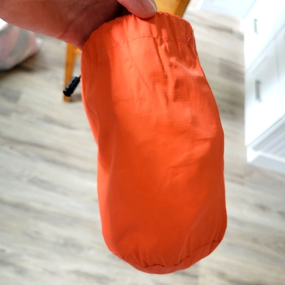 North Face Rain Jacket - Picture 3 of 3